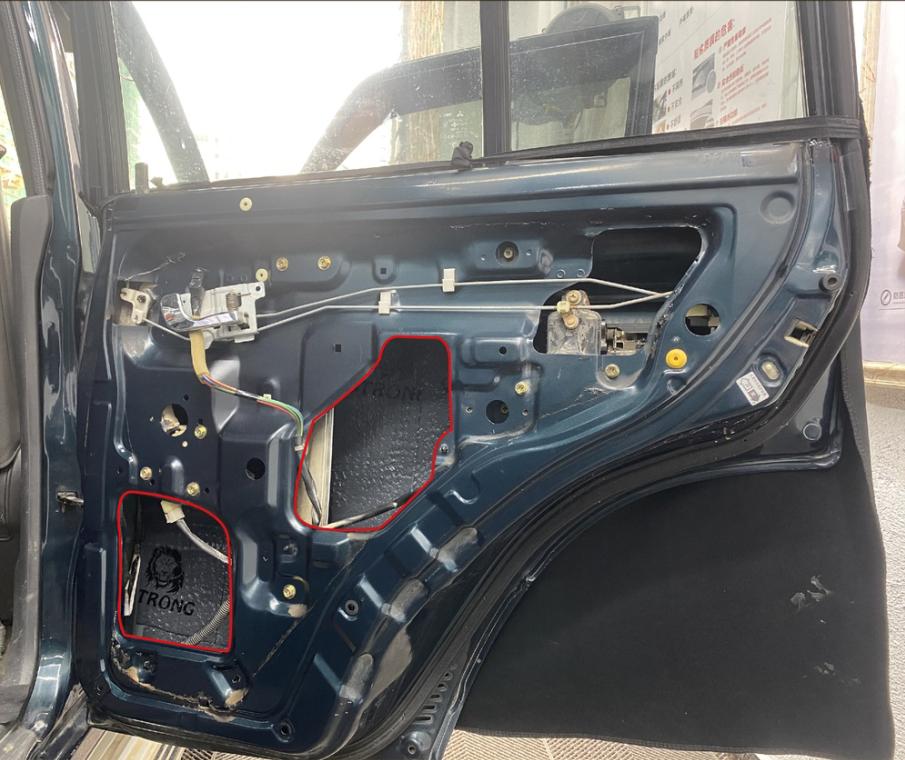 三菱帕杰罗音响升级有难度吗,帕杰罗改音响和隔音