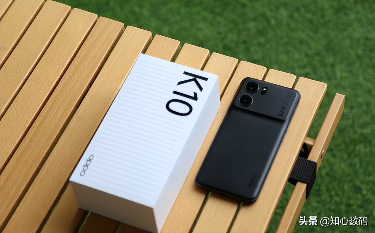 oppo手机目前最值得入手的一款,oppo手机哪一款好用一点便宜的