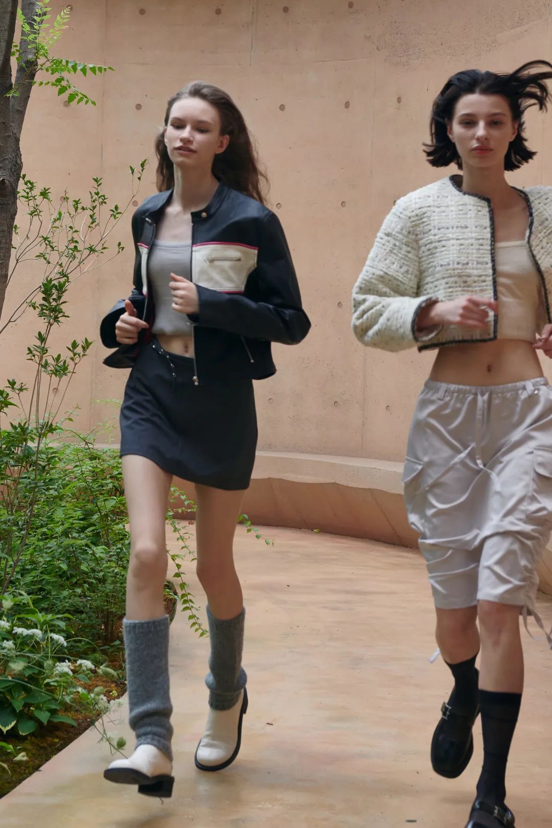 韩系秋冬新款穿搭,每日穿搭分享韩系新款秋冬