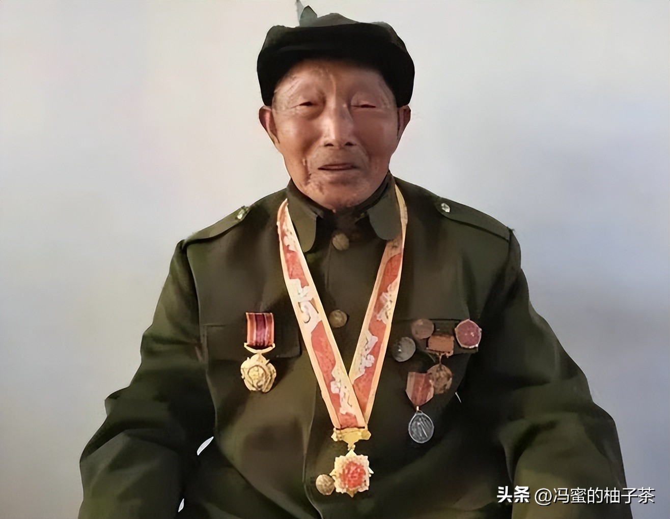 73岁老兵被护工打爆眼球第三集,73岁老人被护工打裂眼球后续