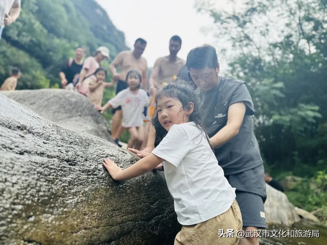 溪谷露营旅游攻略,溪谷玩水