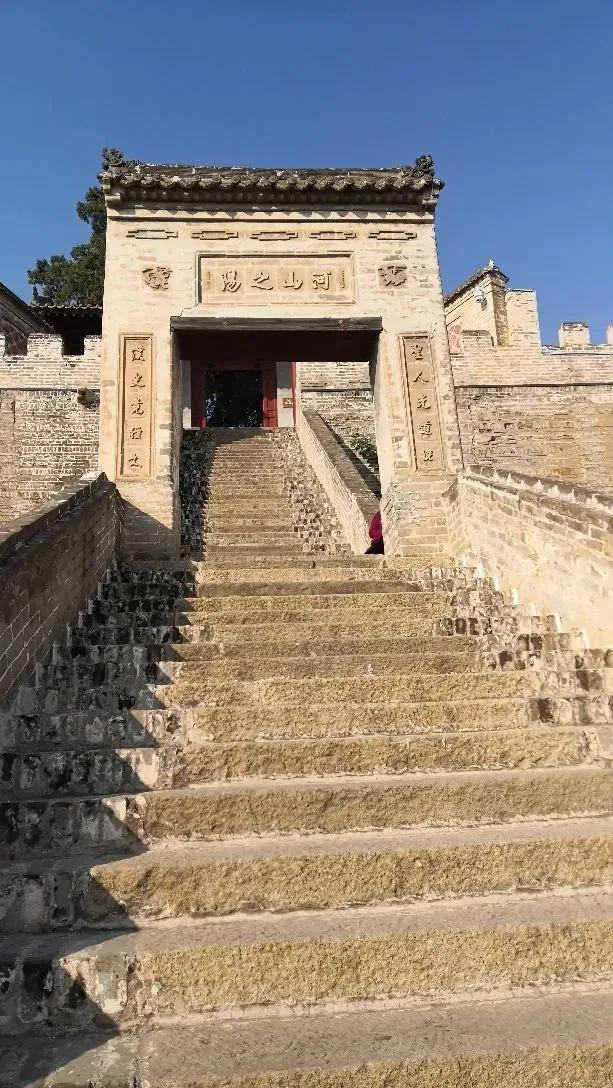 别惦记秦岭了，这条黄河边的观光路，全是旅游爱好者的“硬菜”