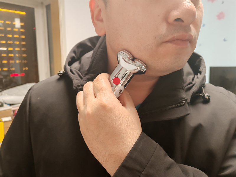 两百多便携式男士剃须刀推荐测评,推荐一款电动双刀头的剃须刀