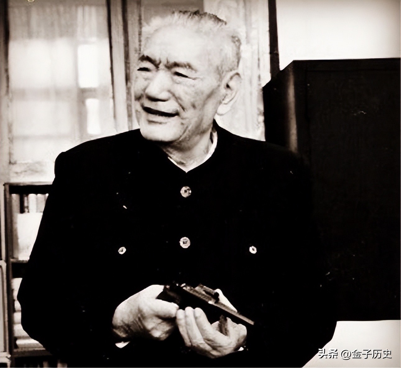 1973年，尤太忠给老领导*小平邓**送去5条中华烟，*小平邓**说了什么？