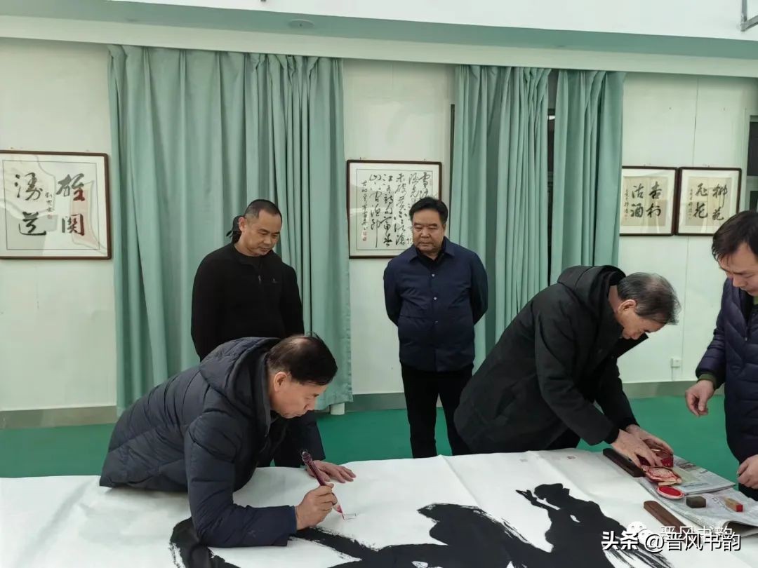 山西老年书画家协会主席郭健一行在博鳌乡村振兴论坛书画院调研