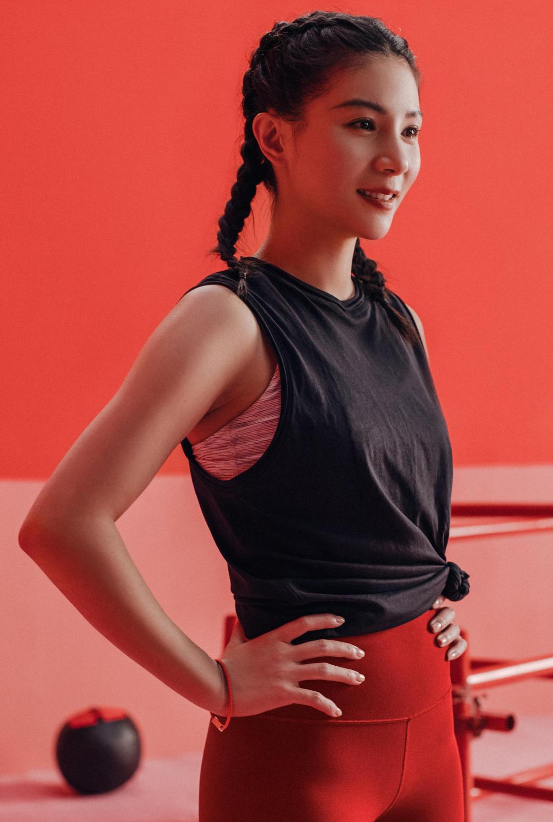 连续携手lululemon,这一次何姿和你一起“愉加”