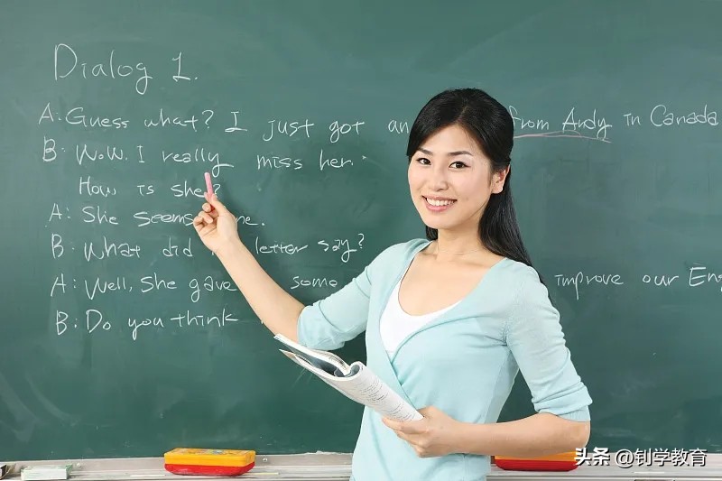 适合专科女生读的专业,专科怎么选喜欢的专业