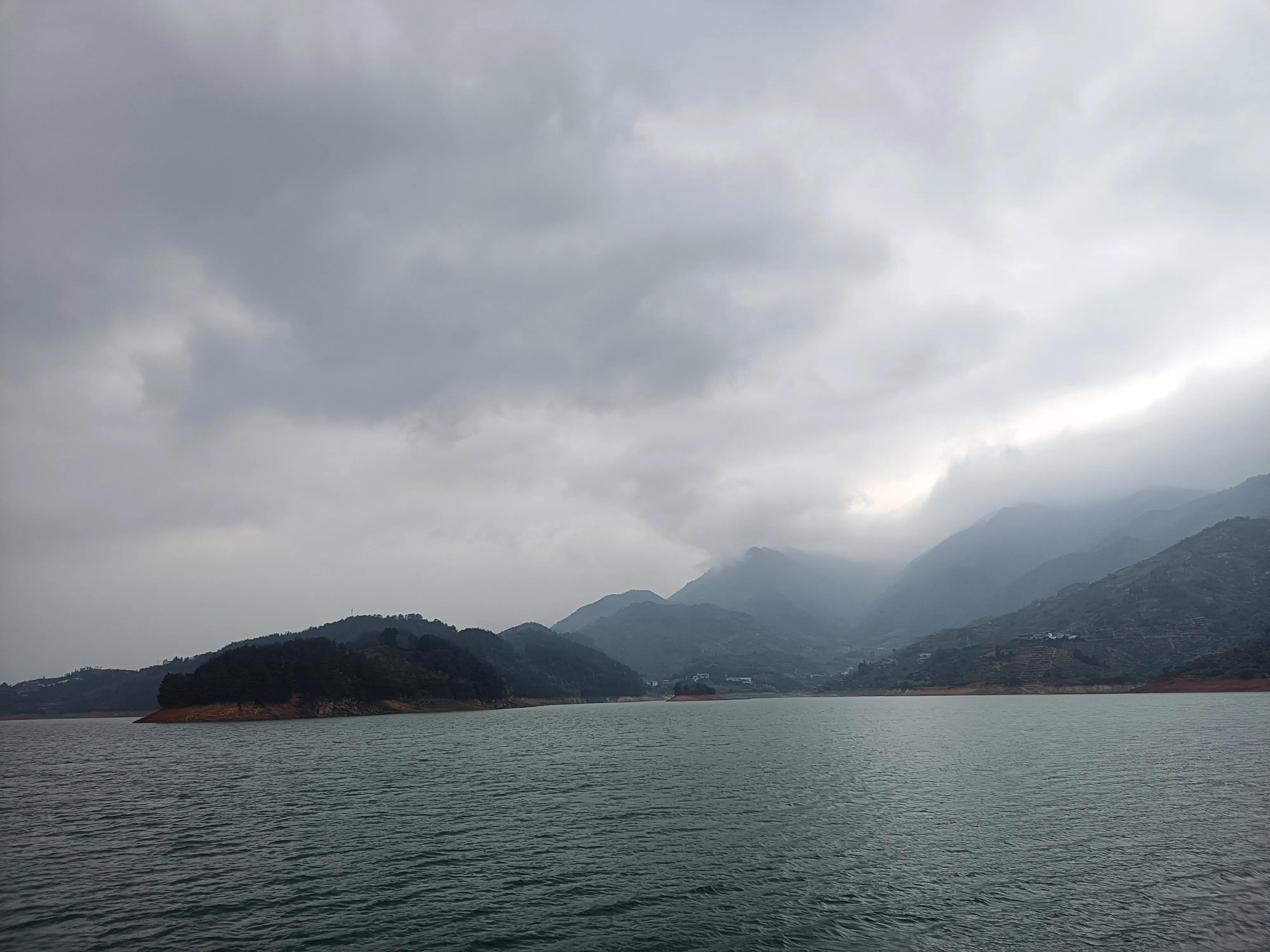 平凡的生活心里一定要有风景,平凡人的快乐人生