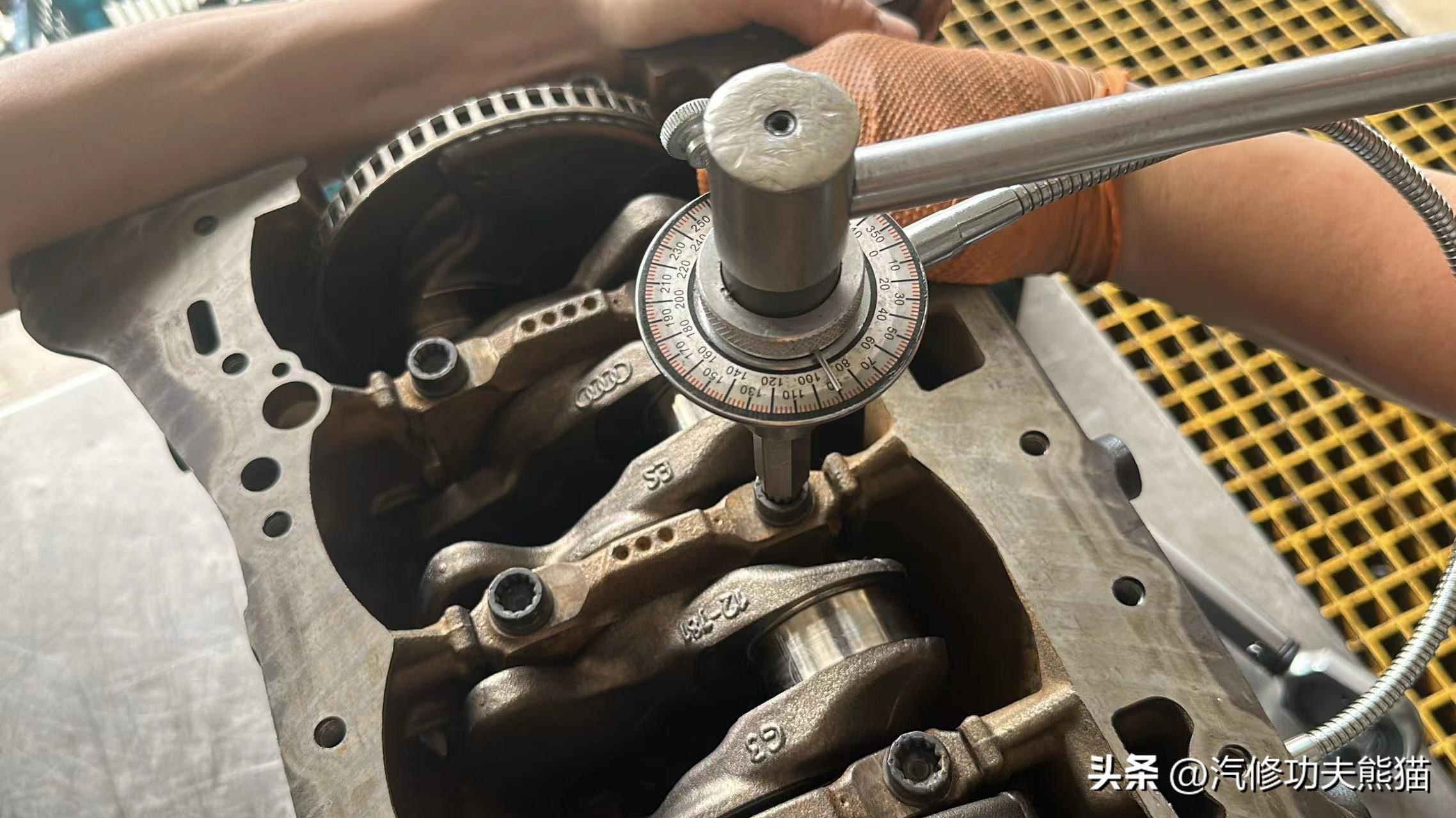 夏朗烧机油1500公里,进口大众夏朗1.8t不烧机油