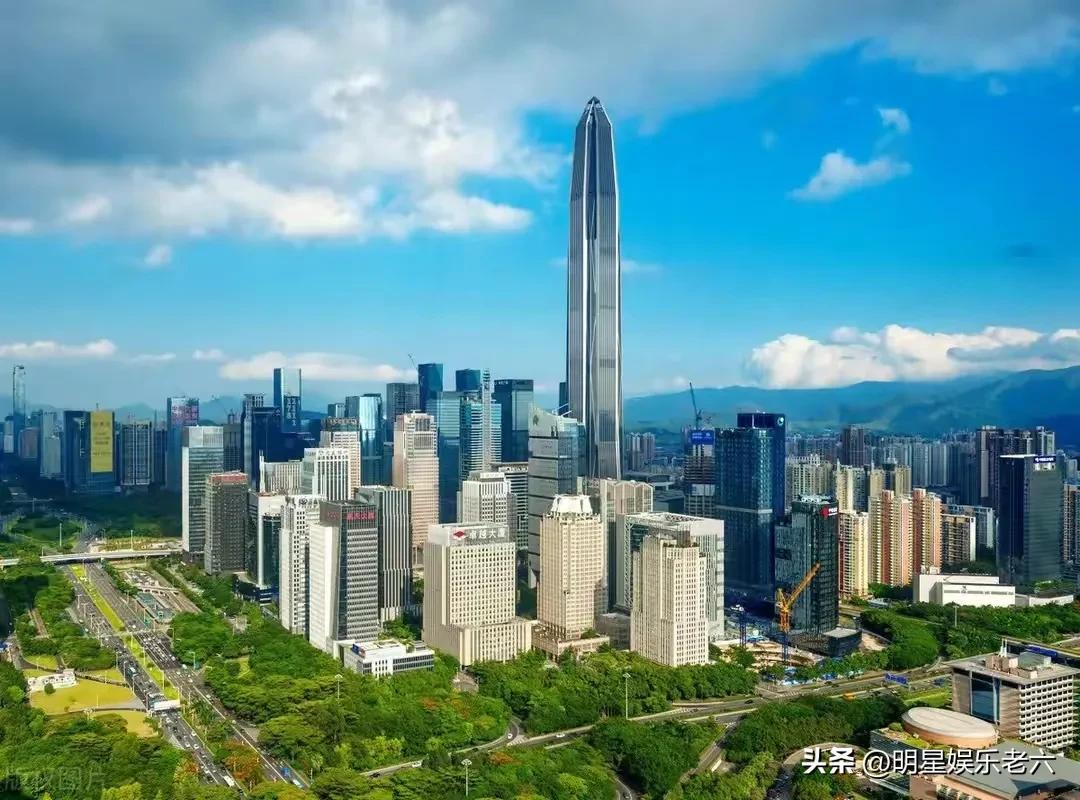 相亲女生告诉你她的收入,相亲女告诉你她有一个小秘密