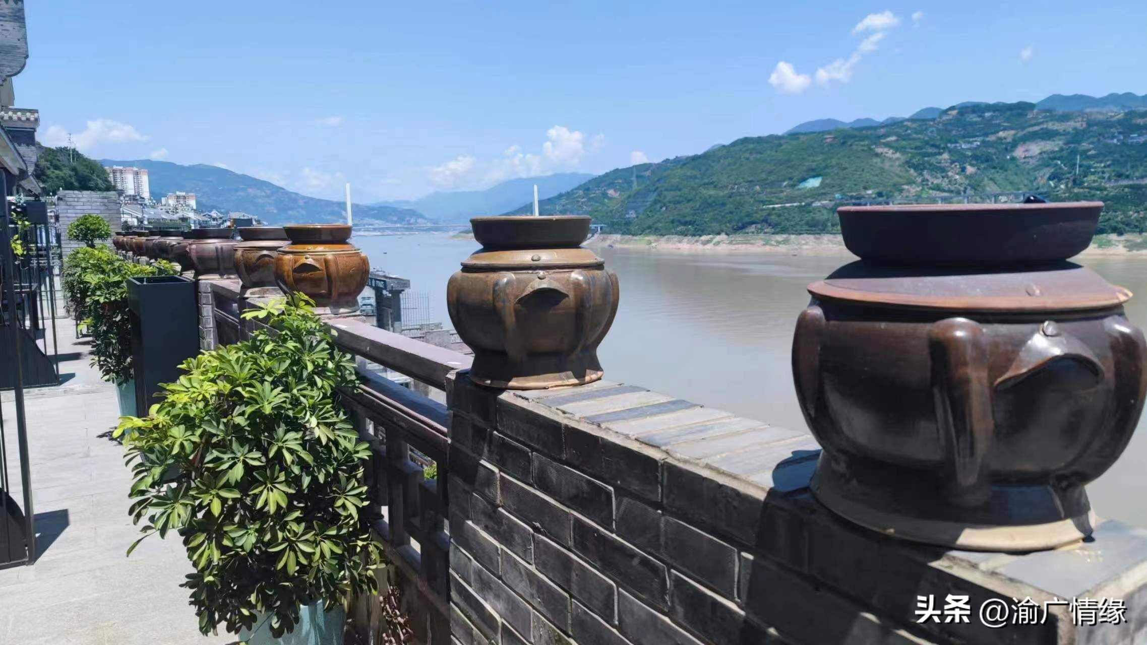 也谈“䀇子器皿”和“竹园䀇子鸡”