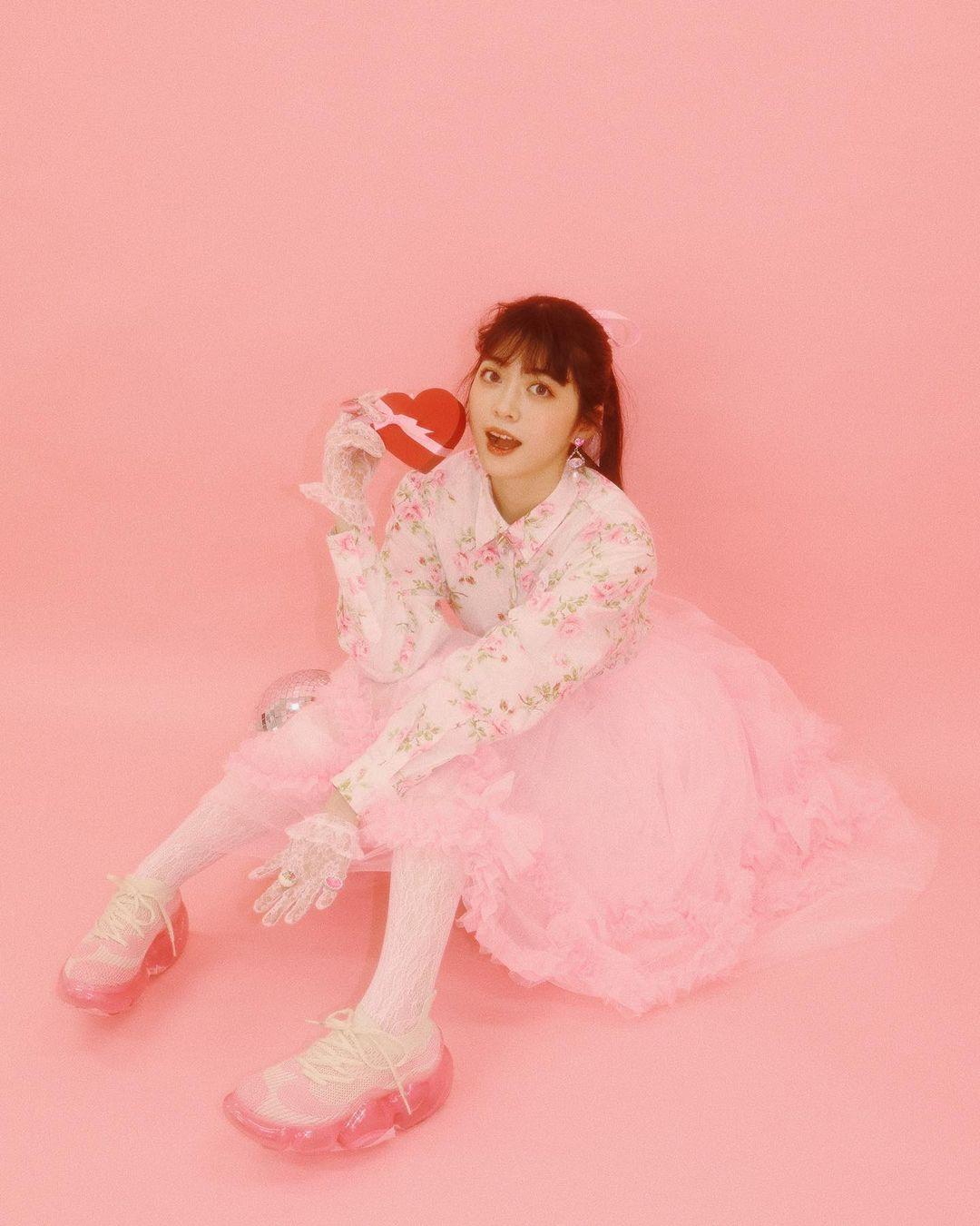 2022年爆款运动鞋100以下,春季新款运动鞋99四双