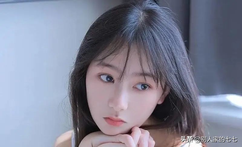 一个女人一直想念你的表现,女人疯狂想念男人怎么办