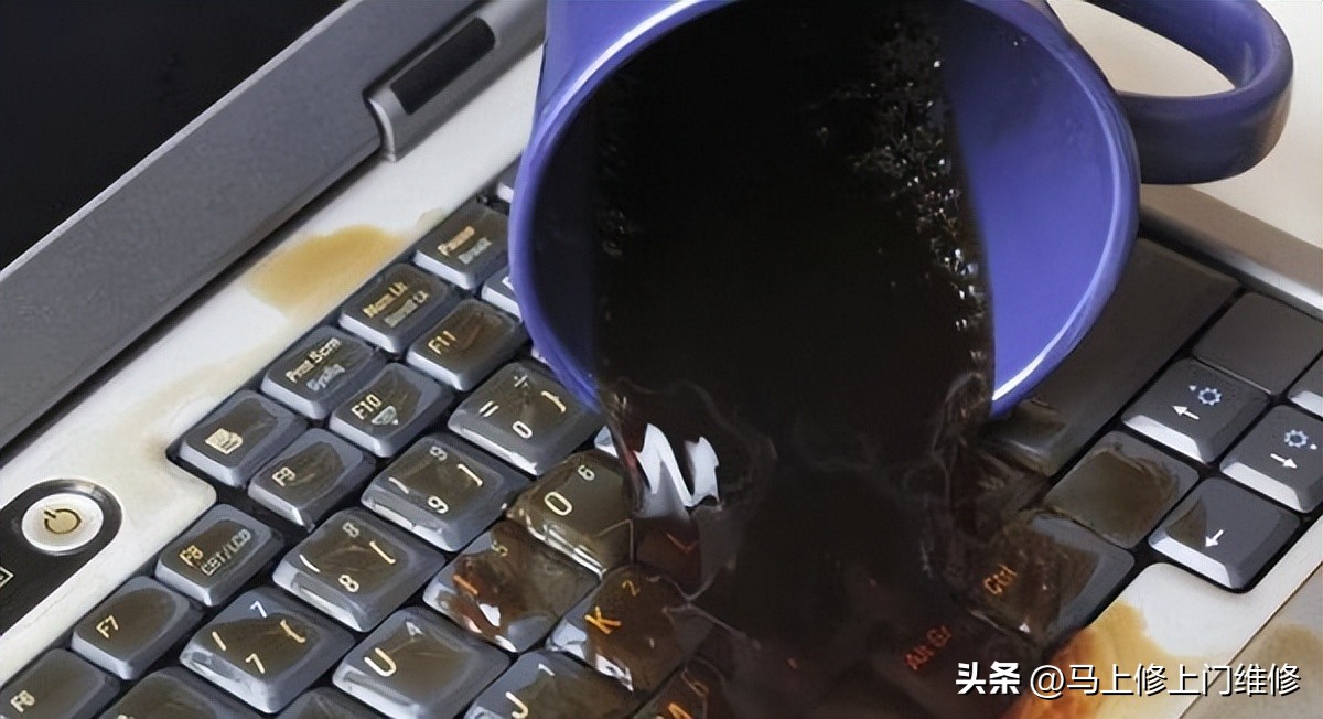 笔记本电脑进水开机滴滴响为什么,笔记本电脑键盘进水后一直嗡嗡响