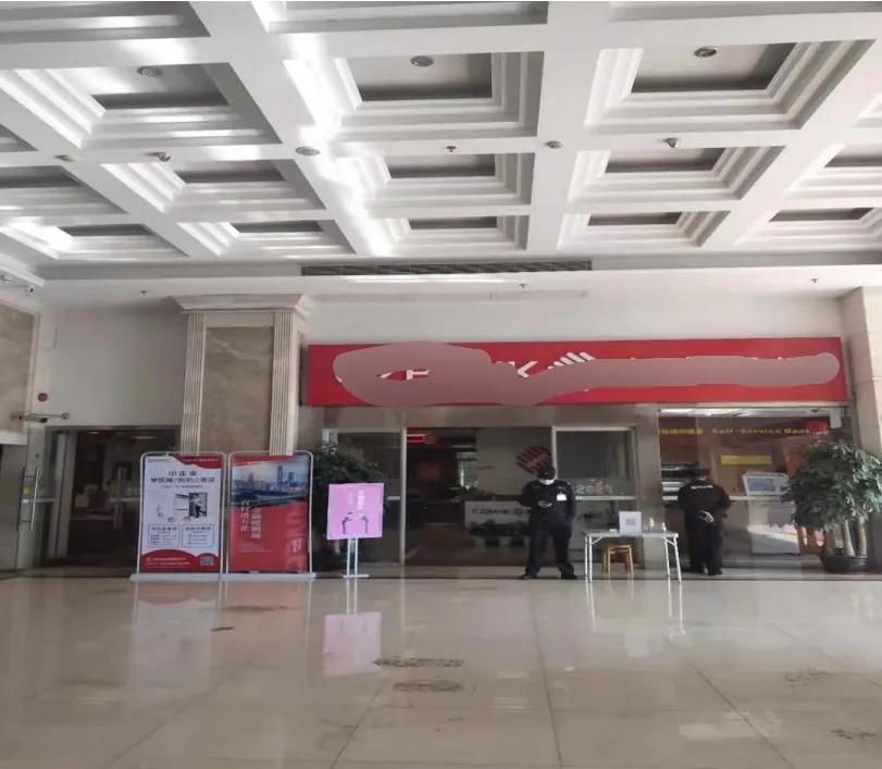 越众甲级大厦5号线双地铁口零距离包租