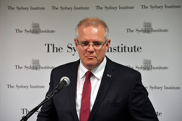 马克龙赚得盆满锅满满载而归,马克龙东南亚