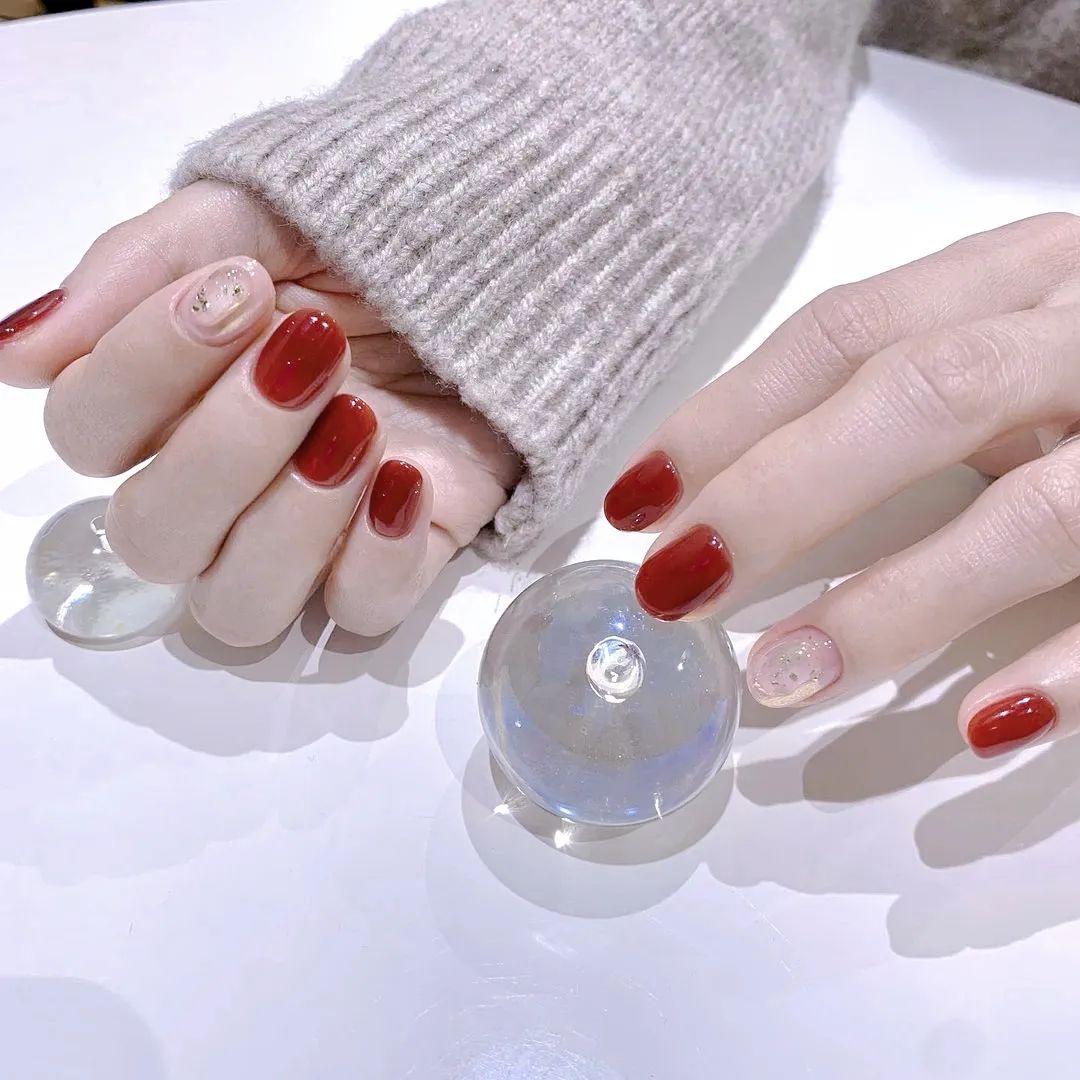 秋冬纯色美甲显白高级跳色高清,夏日美甲显白短甲可爱卡通儿童