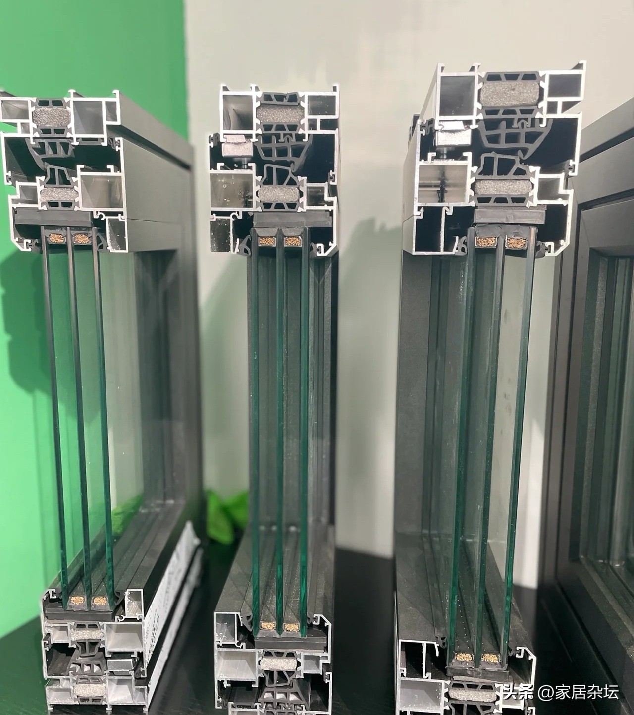 600元的断桥铝门窗靠谱吗,115断桥铝窗一平方600全包贵不贵