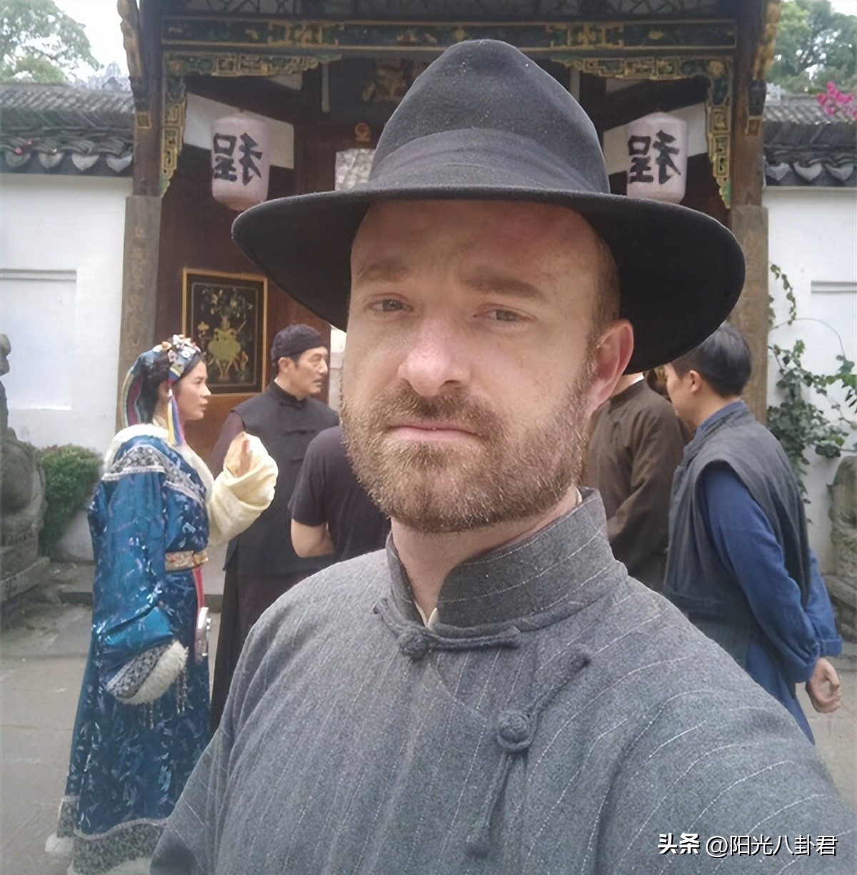 五位在华发展的美国男星,说各地方言娶中国妻子,父母以他们为荣