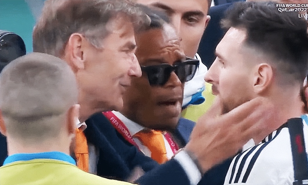 梅西令人发怒的视频,梅西被激怒集锦视频