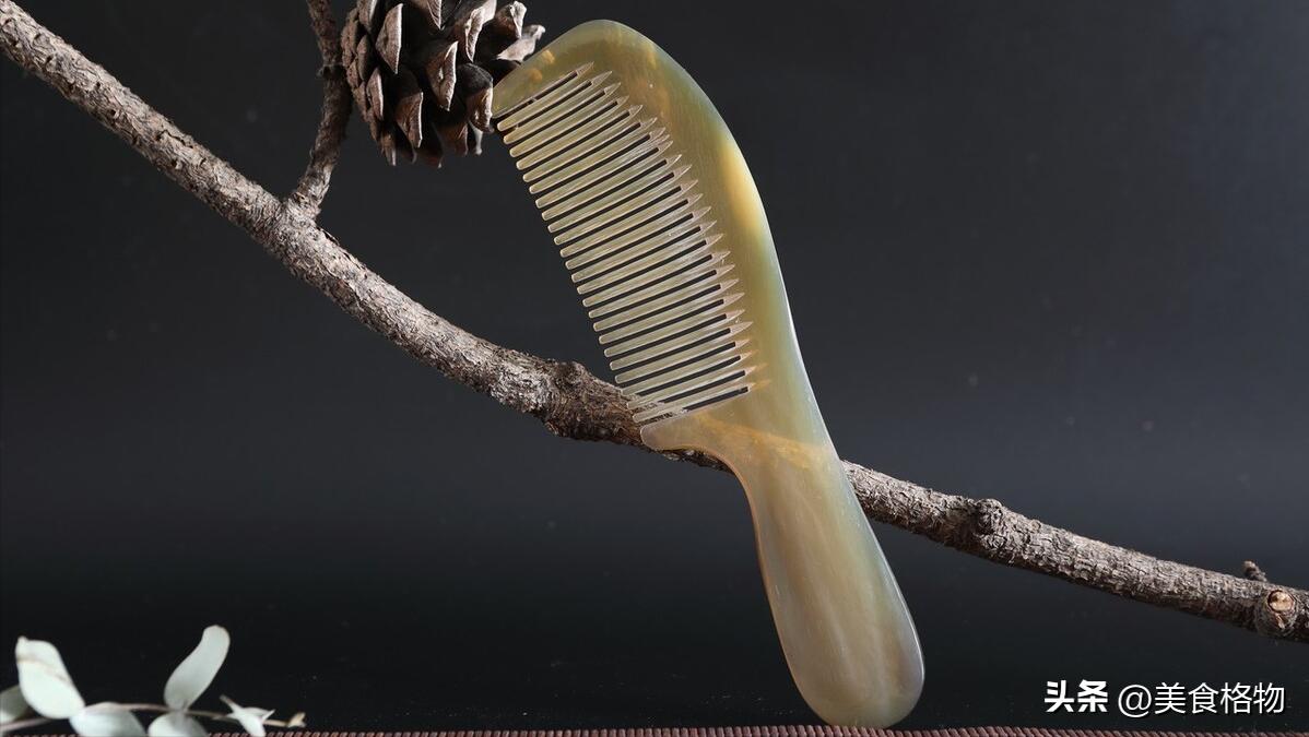 牙膏挤在梳子上有什么用,牙膏挤在梳子上有什么效果