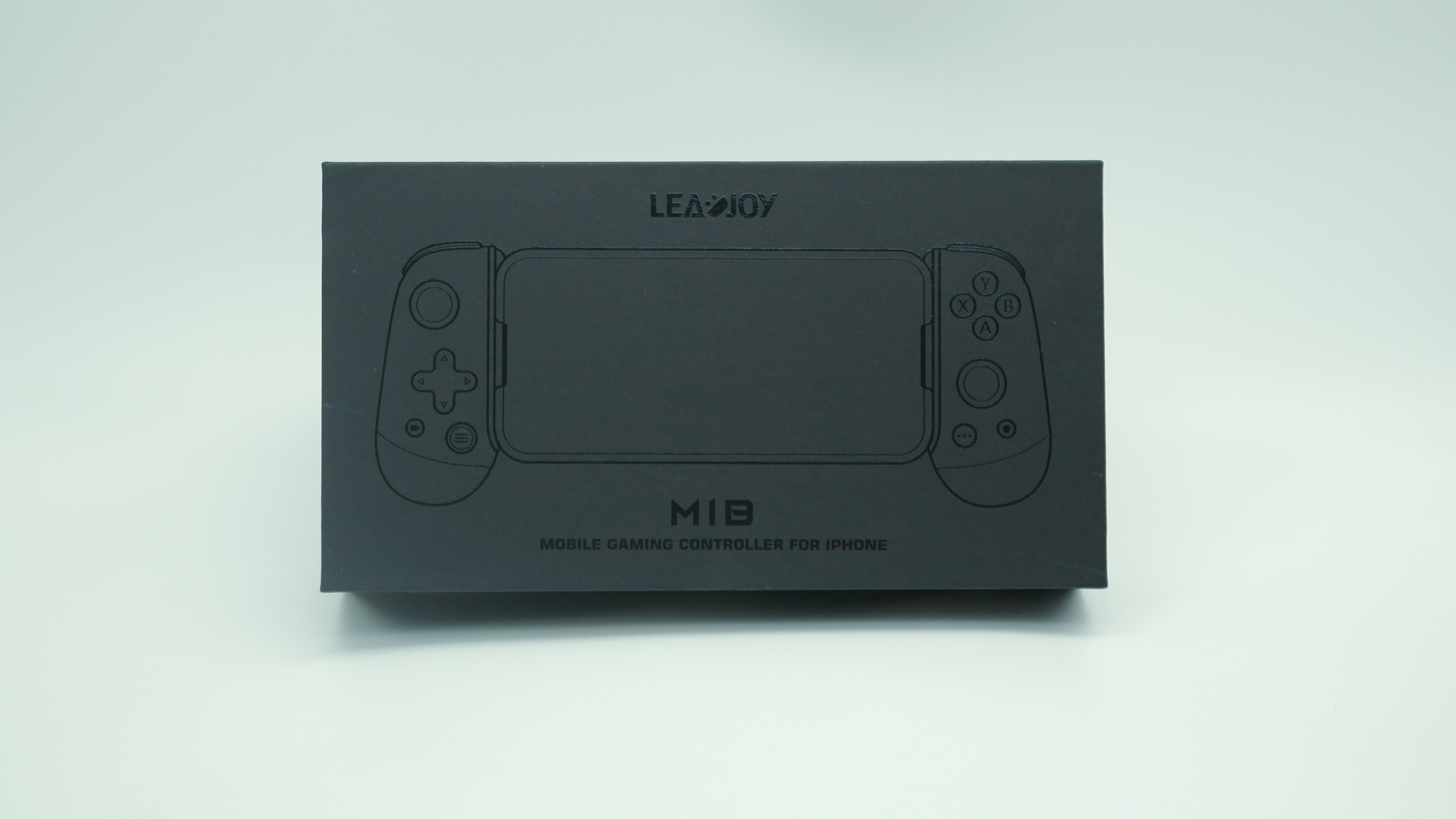 手机手柄秒变掌机,苹果游戏手柄m1b体验