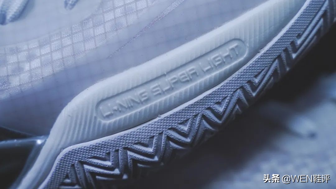 超轻2022v2蓝色开箱,超轻2022值得入手么