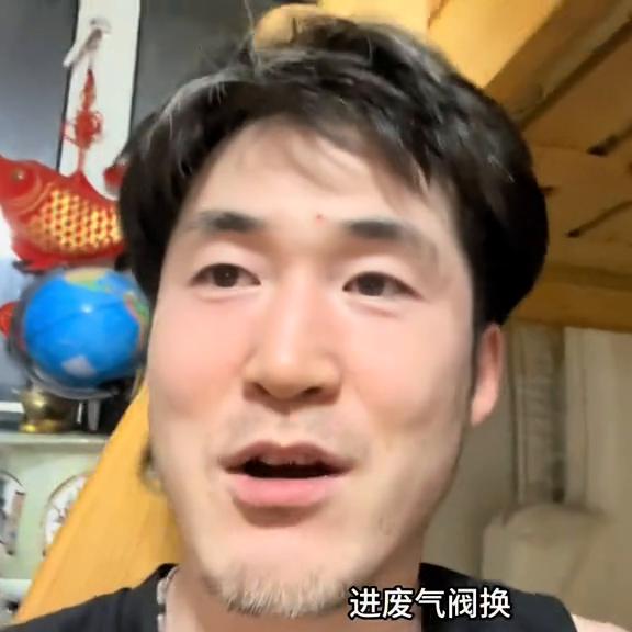 13款大众桑塔纳发动机异响,16款桑塔纳发动机有哒哒音正常吗