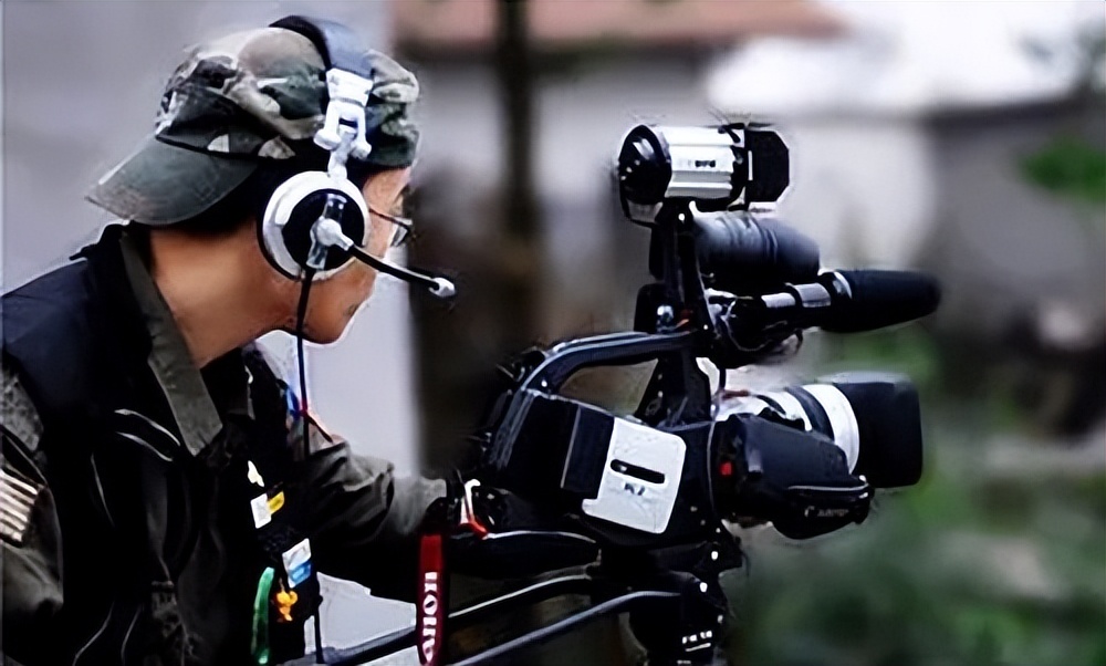 传统媒体广告与网络广告的相同点,电视广告和文字广告是什么关系