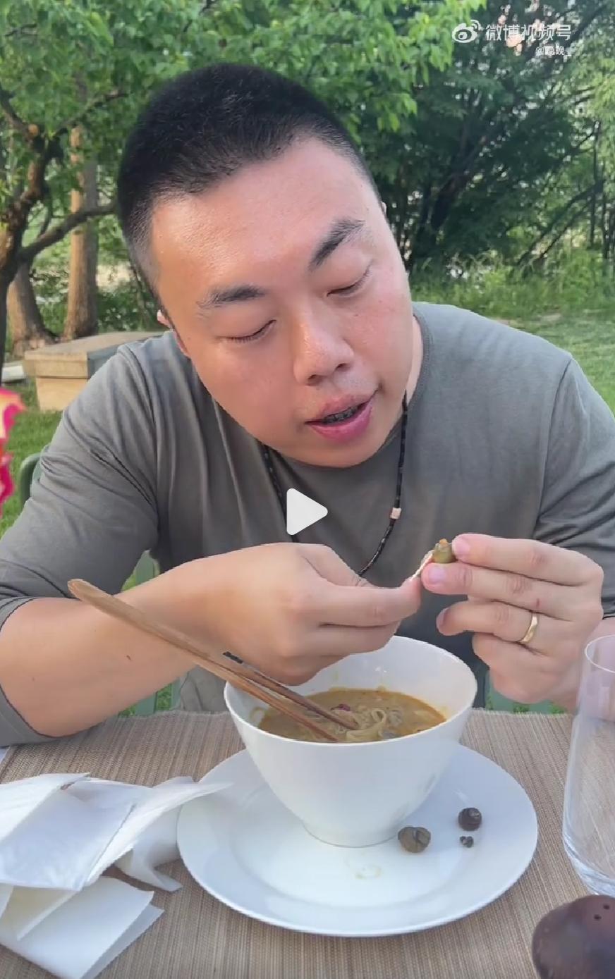 网红晚晚：炫富频翻车，豪门贵妇变寒门贵妇成群嘲，老公也不省心