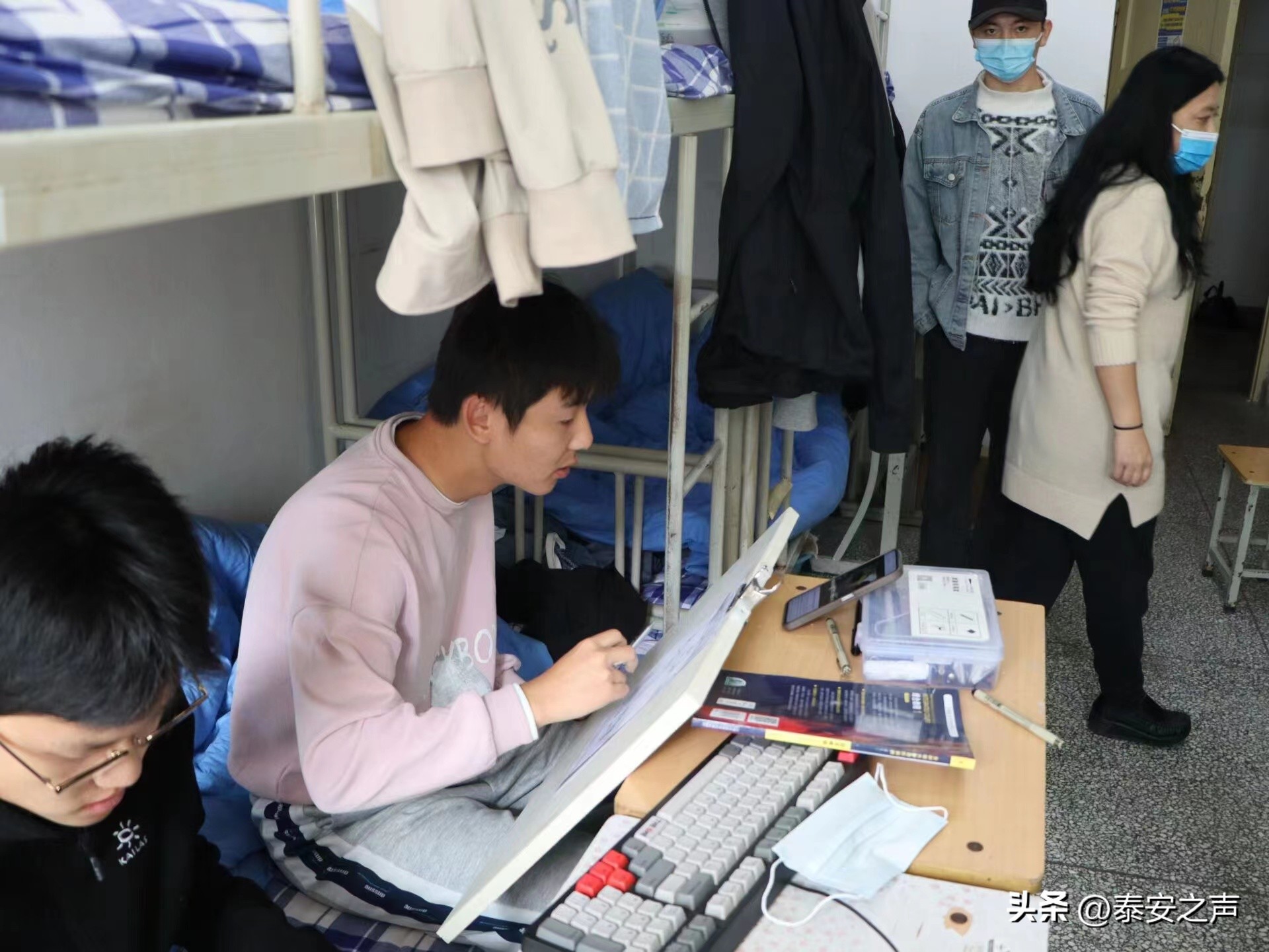 疫情下的高三线上教学,疫情下的大学线上课