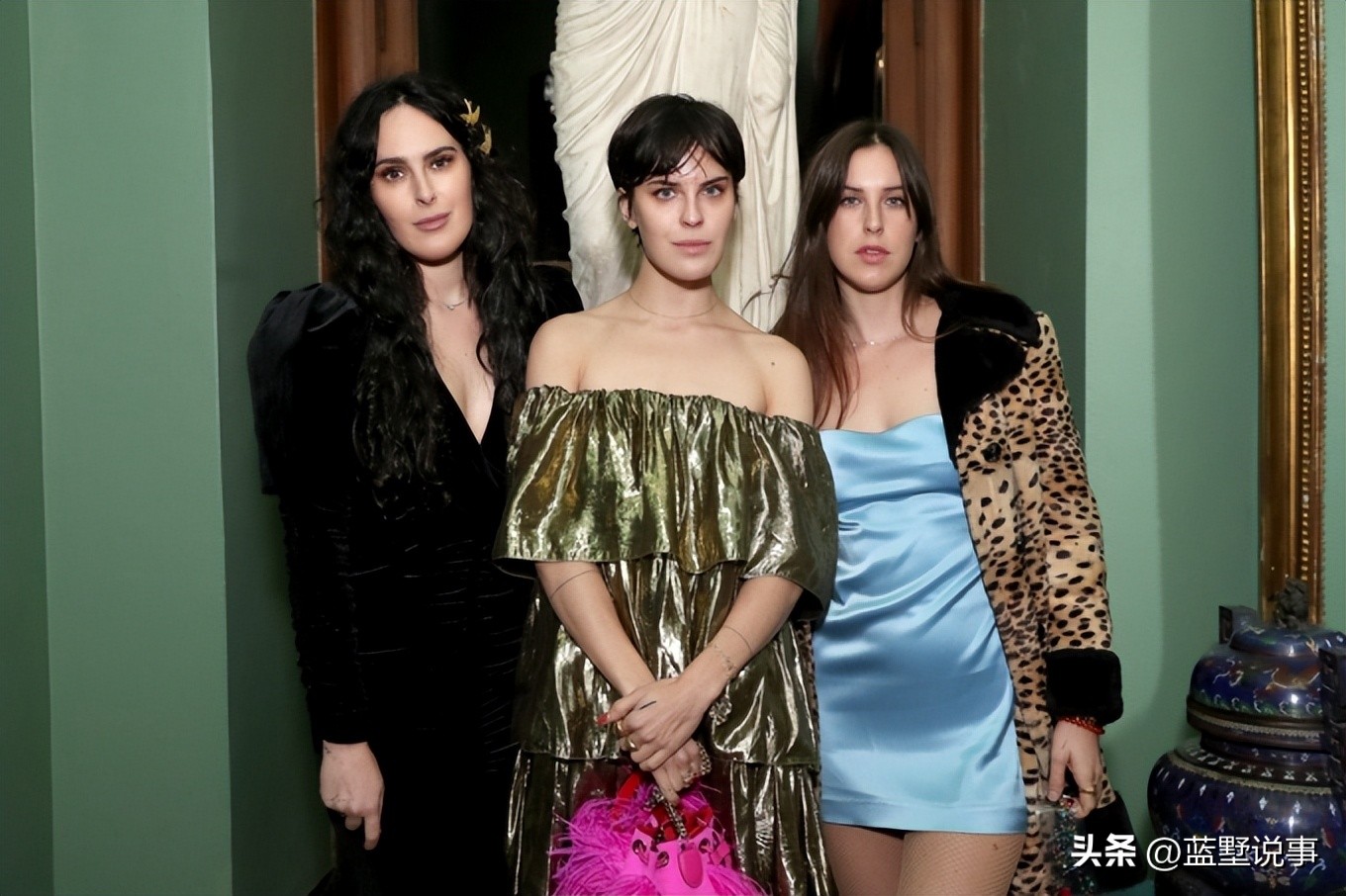 布鲁斯威利斯年轻图,布鲁斯威利斯最帅的照片