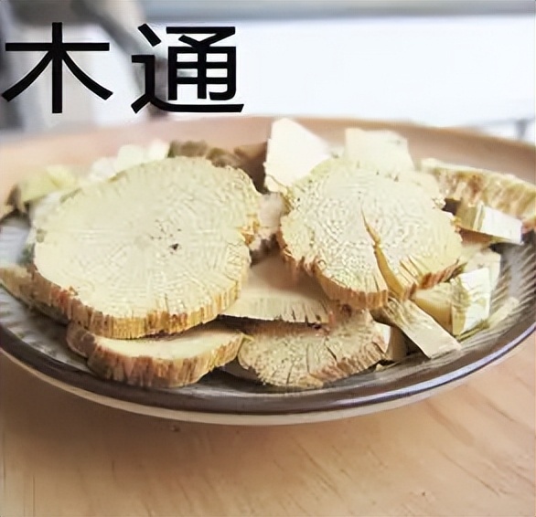 龙胆泻肝丸致尿毒症是真的吗,龙胆丸尿毒症