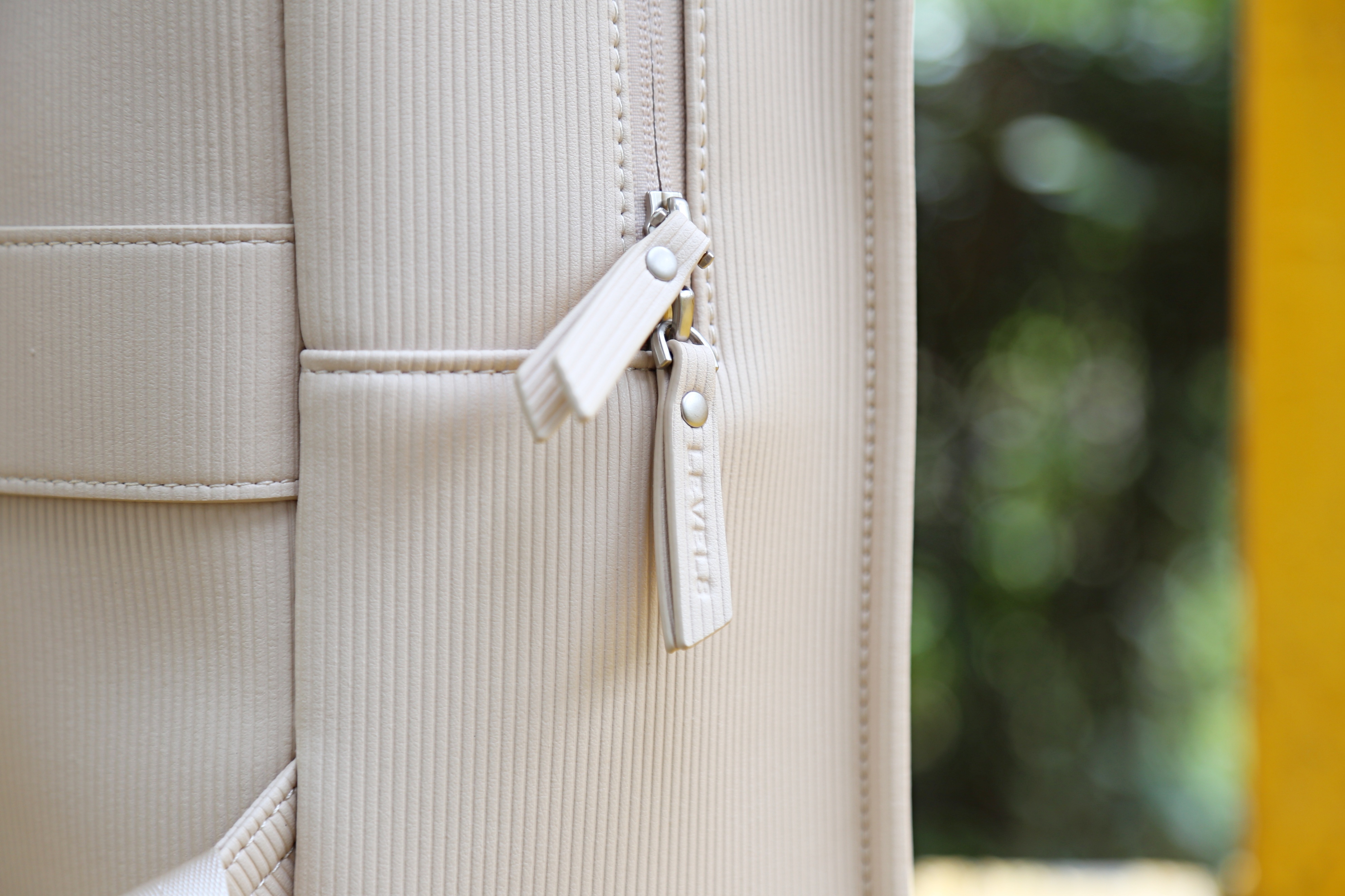 地平线8号双肩包颜色测评,地平线8号商务双肩包买哪款