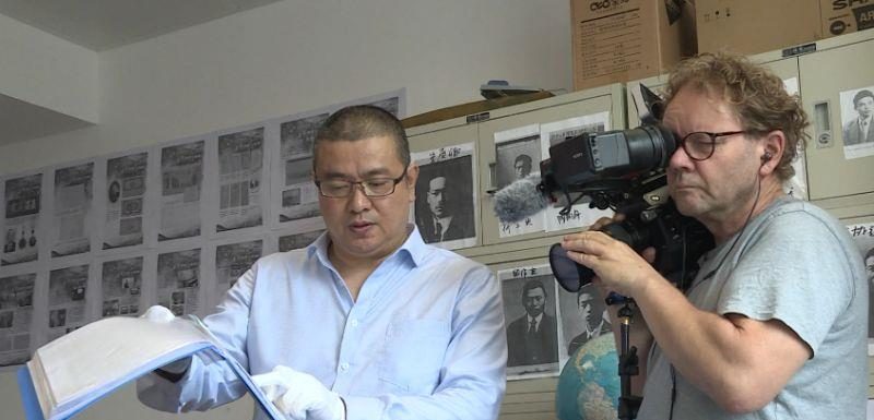 荷兰78岁老人杰克寻亲完整版,荷兰老人跨国寻亲亲人痛哭