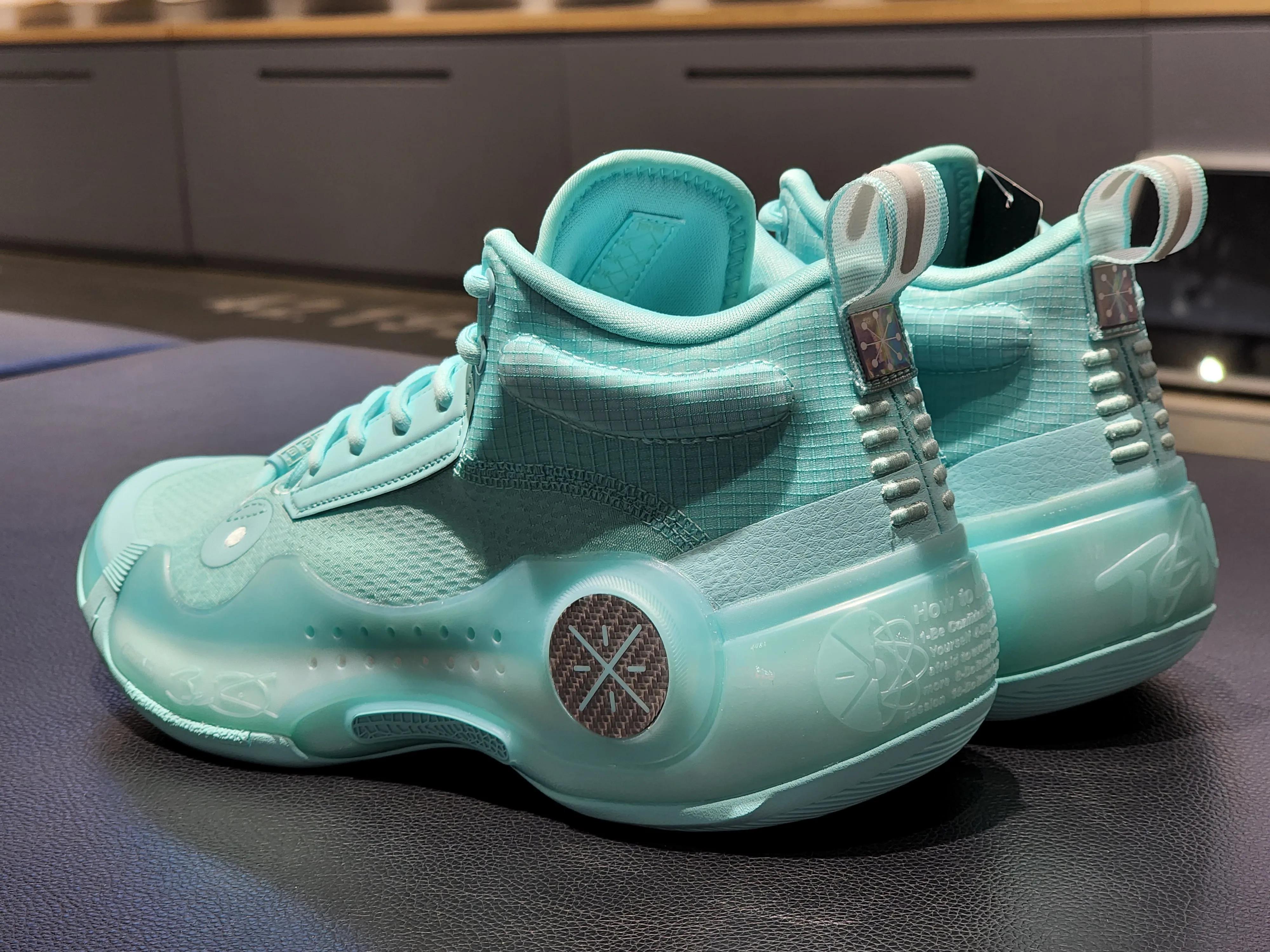 性价比高一点篮球鞋,性价比高而且便宜的篮球鞋