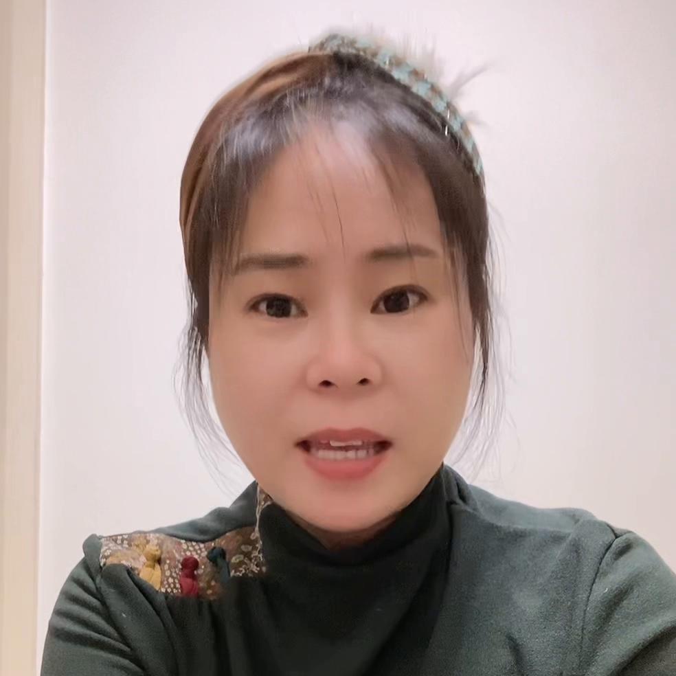 教授向保姆求婚遭拒绝真的假的,教授找保姆求婚