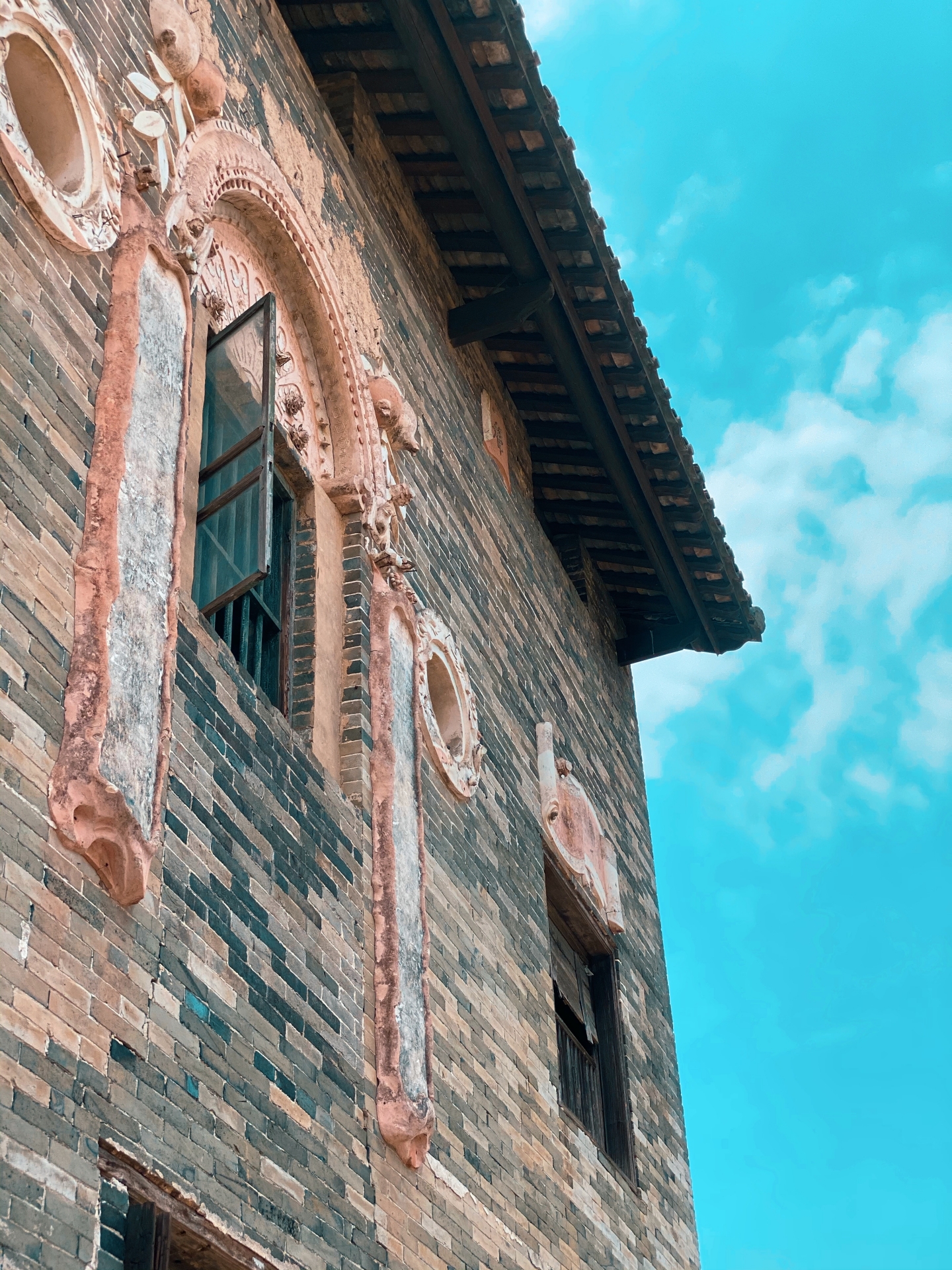 双机党iphone13promax,入手两个苹果手机怎么选择