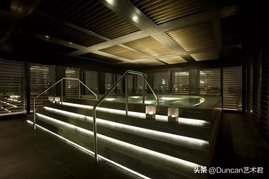 奢侈品跨界玩起酒店，还有你们设计师什么事！