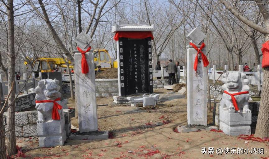 老百姓立墓碑格式有什么讲究,孙辈为爷辈立墓碑有什么规矩