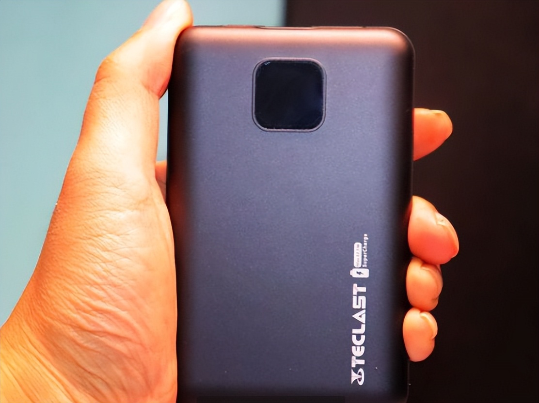 轻便好用的充电宝推荐,外出充电宝哪款最好用