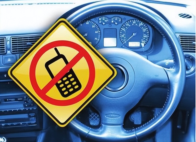 高速公路行车八条注意事项,高速公路行车十大注意事项