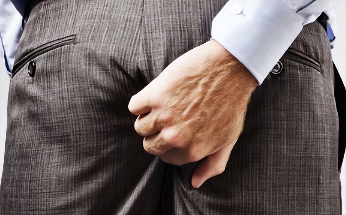 肛门潮湿且有分泌物怎么治疗,肛门潮湿与有分泌物怎么治疗