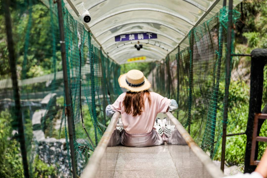 不愧是天下第一山真的很壮观,不愧是天下第一奇山