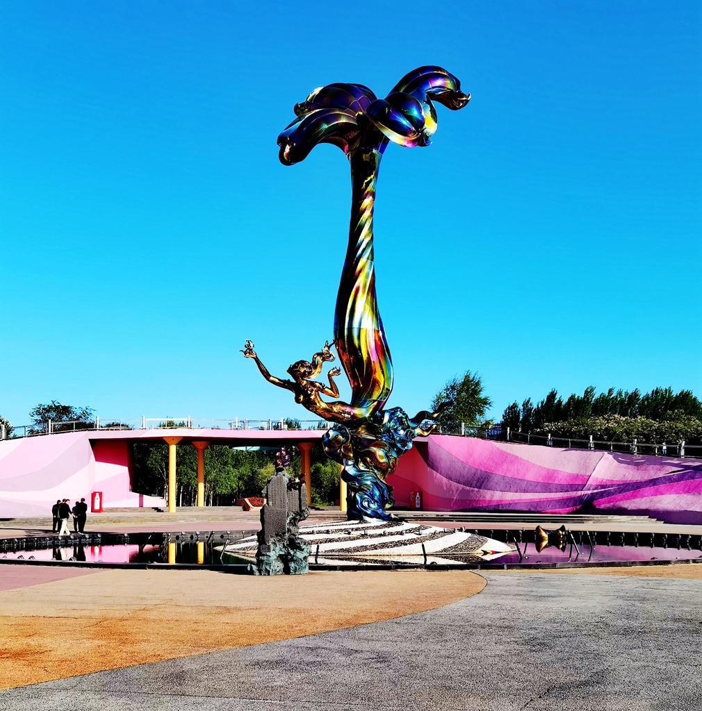 顾乡屯遗址,顾乡屯火车站