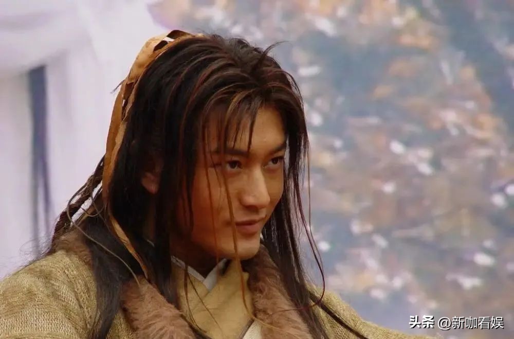 43岁秦岚,这一次,才是真的“人间清醒”!