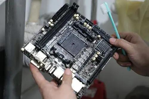 怎么检查电脑主板是否有故障,汽车电脑主板故障原因