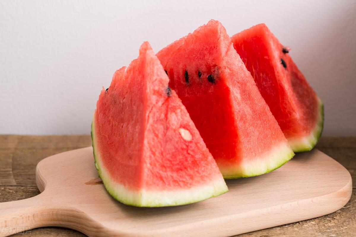 李漾中医助孕——西瓜降温虽好，但不能多吃！
