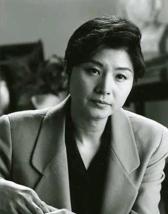 朝鲜女孩空难,女特工炸飞机事件