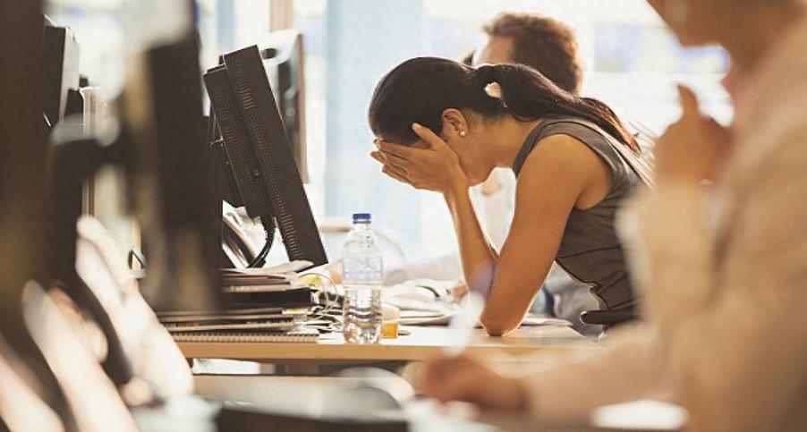 离婚3年后，老公欠债30万找我，我的选择让他后悔